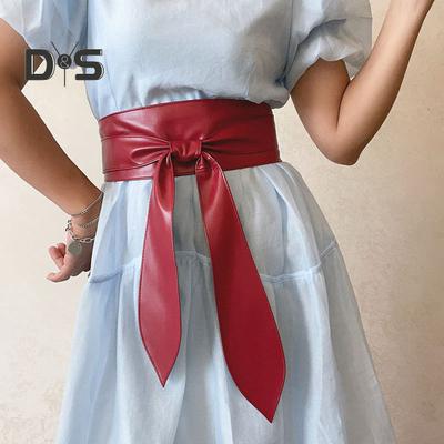 Kadın Kemer Taklit Deri Geniş Kenarlı Tasarım Retro Sıkı Kemer Elbiseler Mont Düğümlü Kemer Çok Yönlü Aksesuar