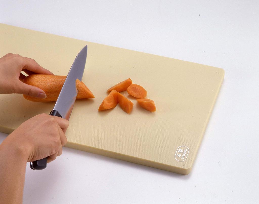 Yoshikawa Cutting Board for 35 x Antibacterial Soft Blade 4286001 SJ1494 (Japanese-made) Cooking, Beige, 20.5 cm, Elastomer, Touch,