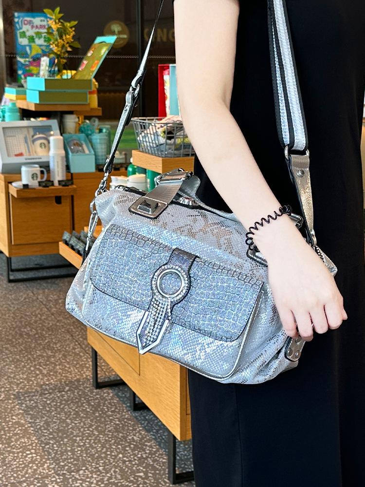 2025 Western-Style Women's Versatile Diamond Handbag - Tote, Shoulder, Messenger