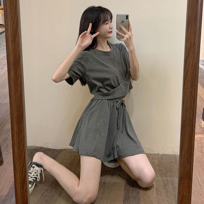 

Women s Summer 2026 Casual Sportswear Set - Stylish Loose College Style Two-Piece with Slimming Shorts S темно-серого