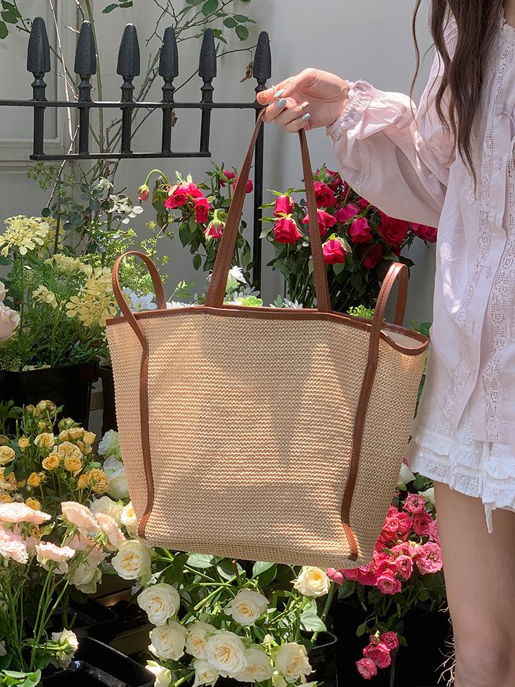 

Large Capacity Women Straw Bucket Shoulder Bags Summer Versatile Ladies Beach Vacation Handbags Commute Female Underarm Tote Bag