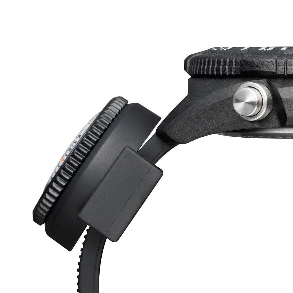 Luminox Black Polycarbonate Compass with Loop Men's