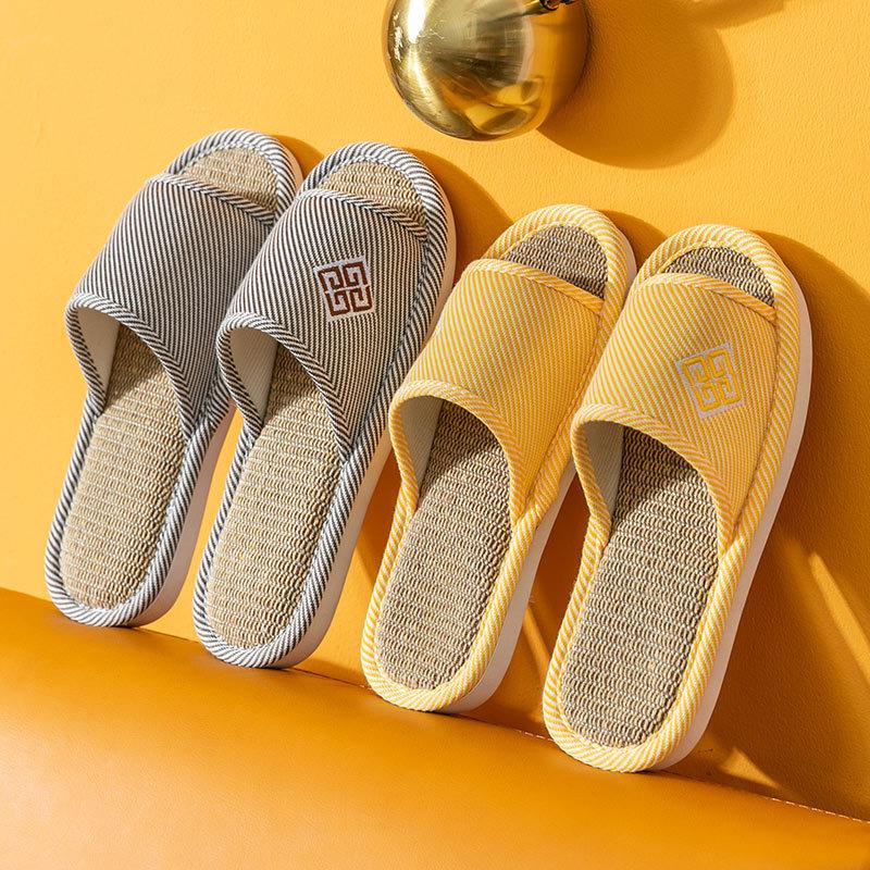Linen slippers spring and autumn four seasons indoor household cotton and linen stepping on shit feeling home non-slip summer couple wholesale