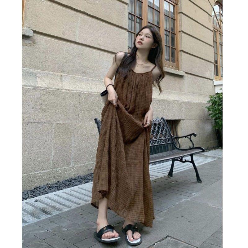 Tea Break French Retro Plaid Suspender Dress 2026 New Style Women's Summer Gentle Style Seaside Vacation Long Dress