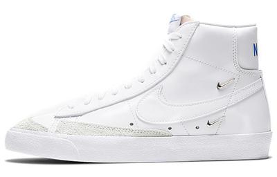 Blazer Mid 77 SE Sisterhood - White Metallic Silver Women's CZ4627-100