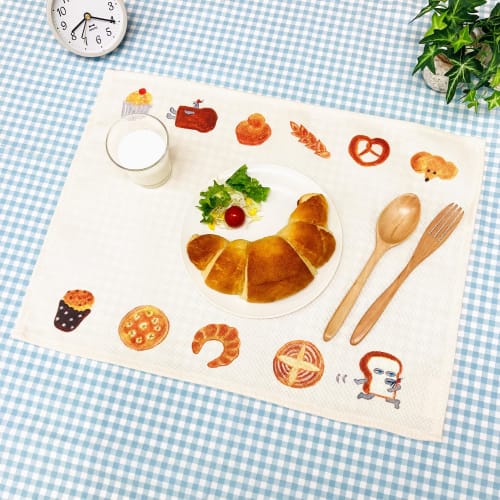 MORIPiLO Bread Thief Placemat/Cloth Coaster, 45x34cm, Cute, Elementary School/Kindergarten, Stylish, Birthday Gift, Unisex, Beige, Bread Thief Charact