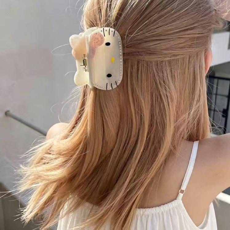Hello Kitty Rhinestone Claw Clip - Cute Korean Style Hair Accessory for Women