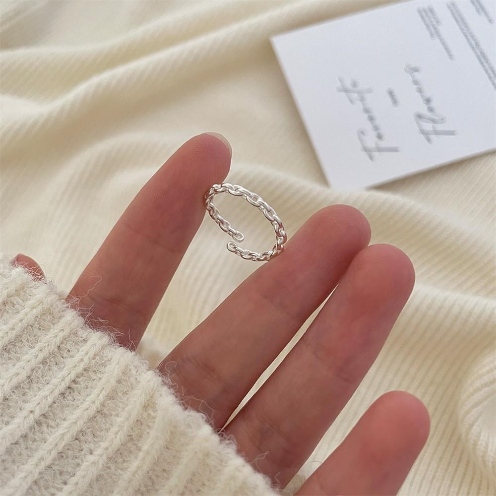 Retro S ring does not fade, light luxury index finger ring, open ring.