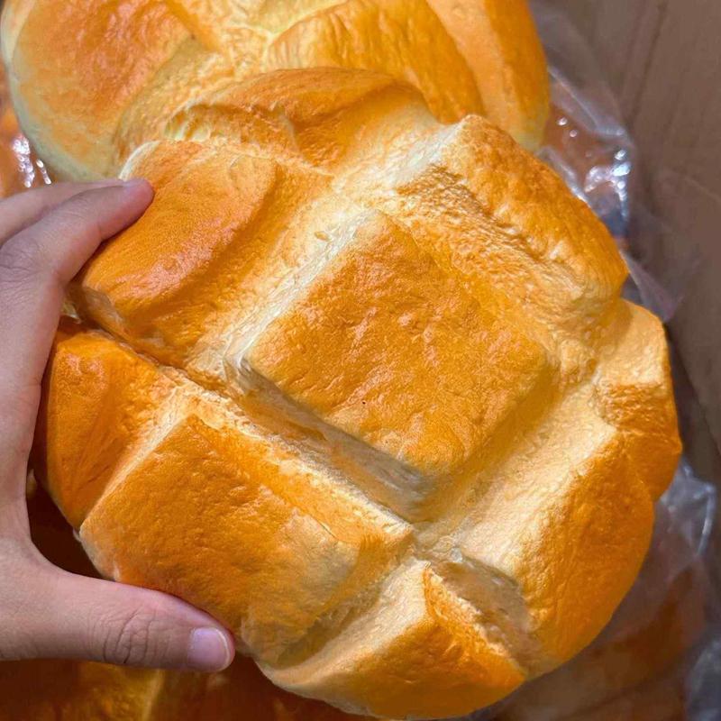 Soft Bread Squishy Stress Relief Fidget Ball Simulated Toast Slow Rising Anti Stress Squeeze Toy Soft Sensory Squishies Gifts