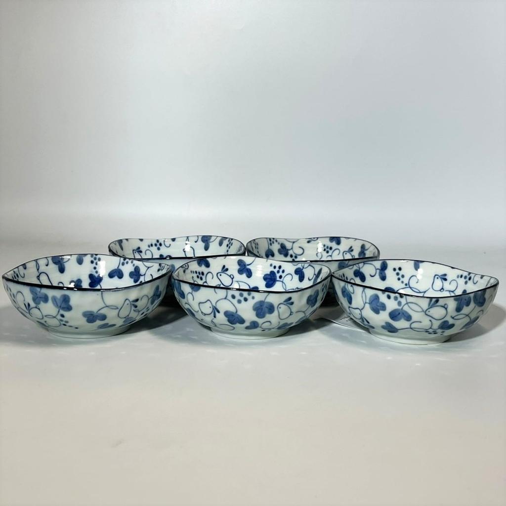 Japanese Tosai Dyed Rabbit Small Bowl Set