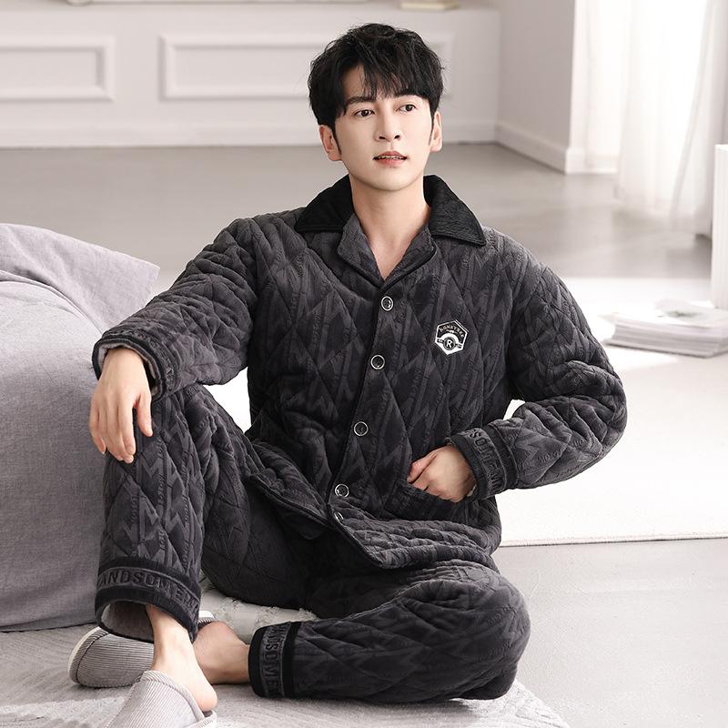 1011 neue gepolsterte Pyjamas Herren Dreilagen verdickt warmer Anzug Winter Herren kann tragen Reißverschluss Hausanzug
