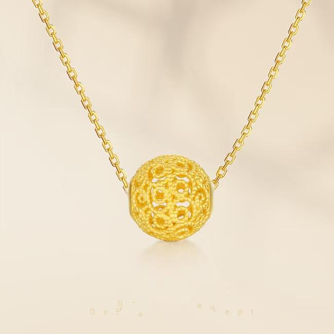 Shuibei 999 Pure Gold Four-Leaf Clover Necklace - Perfect Gift for Girlfriend, Mom, or Teacher on Birthdays or Mother s Day Pendant Only