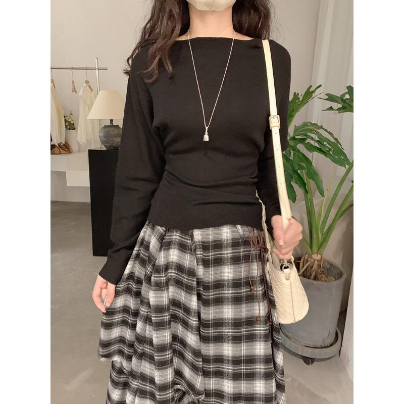 

Autumn Winter Boat Neck Solid Color Batwing Sleeve Sweater Women Loose Casual Bottomed Knitting Pullovers Top onesize