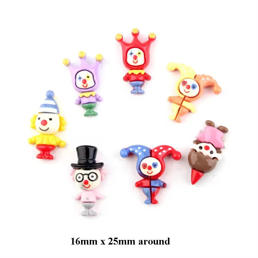 Craft Cute Cartoon Clown Design Flat Back Resin Cabochons Artificial Style Souvenir Model
