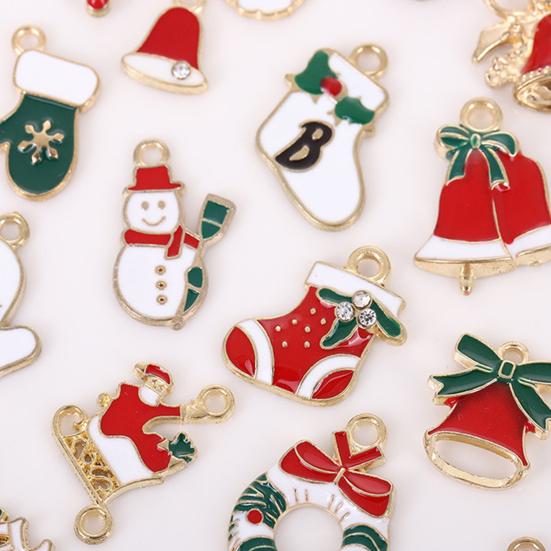1 Set Christmas Style Pendant Decor Exquisite Stylish Alloy Delicate DIY Pendant for Girls