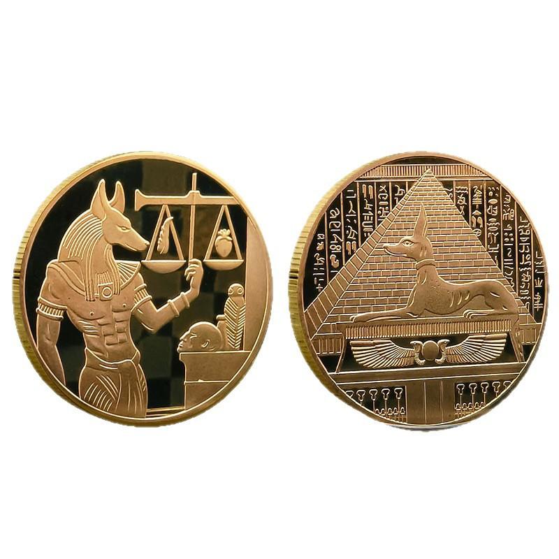

Ancient Egypt Anubis The God of Death Gold/Silver Plated Coin Pyramid Dieb Pattern Commemorative Value Token Coin