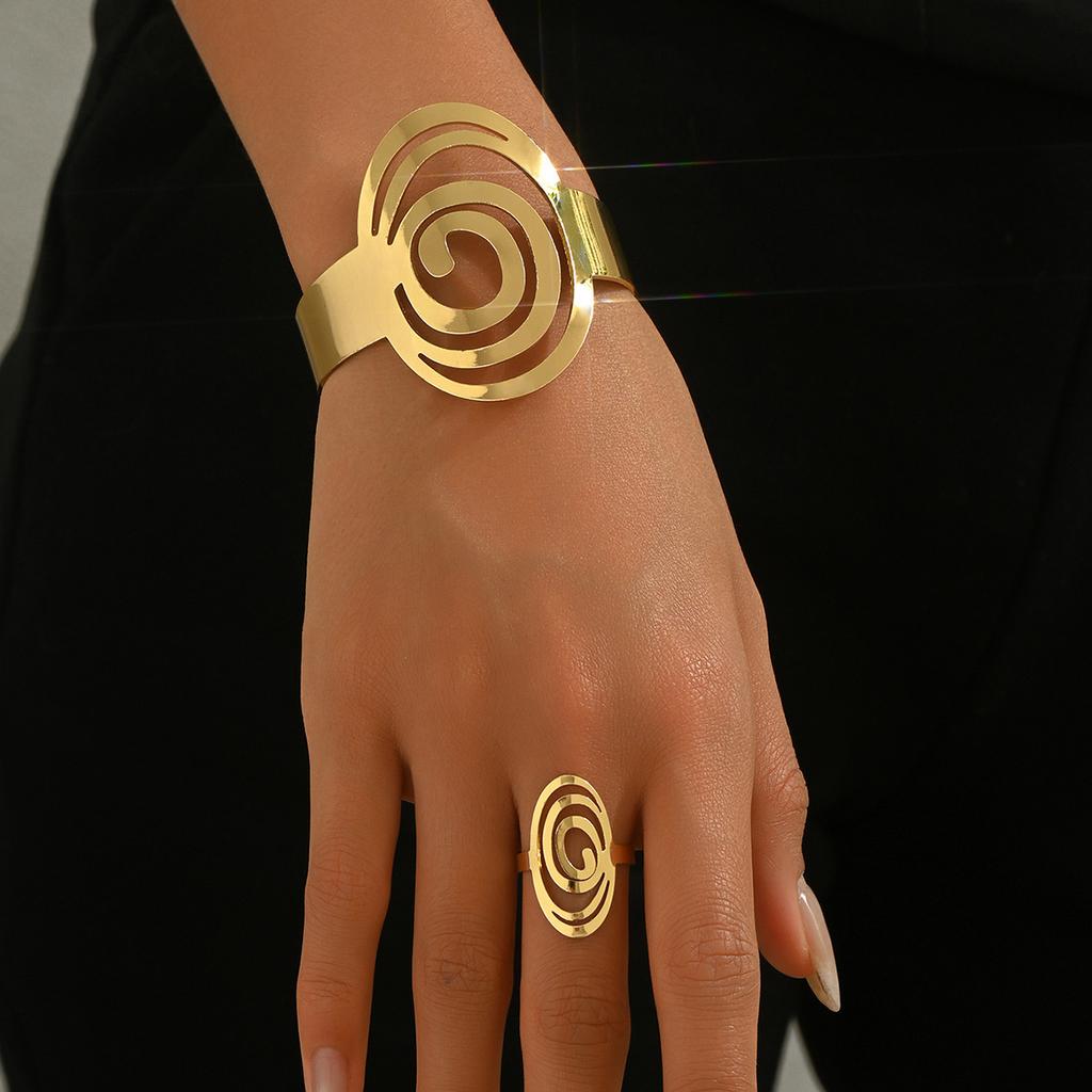 Geometric wind women's bracelet ring set personalized hollow niche design bracelet versatile open index finger ring