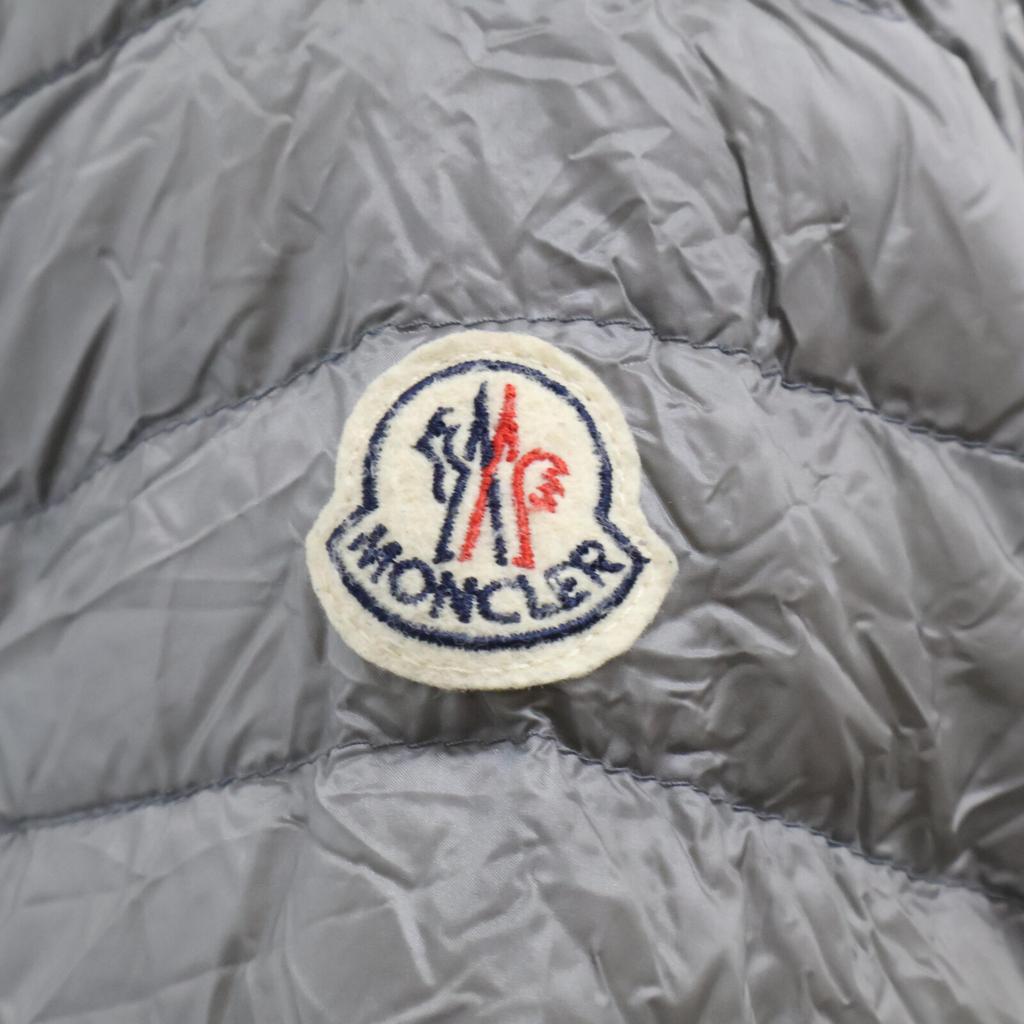 Moncler BARBEL Down Coat 00 grayUsed