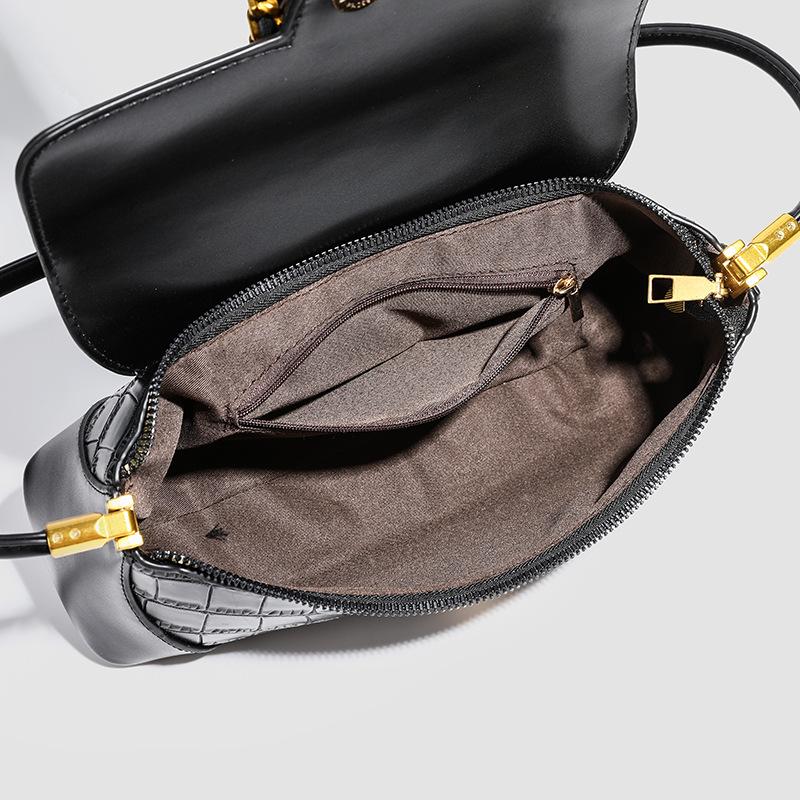 Crocodile Pattern Single-shoulder Underarm Bag Autumn and Winter French Versatile Fashion Niche Design Versatile Bag