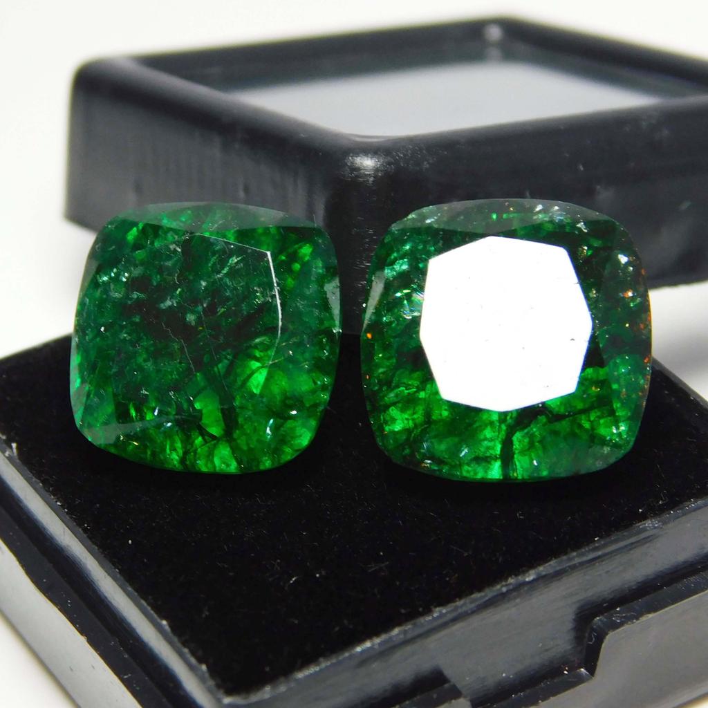 Loose Gemstone Natural Emerald 18.45 Carat CERTIFIED Colombian Best Cushion Cut
