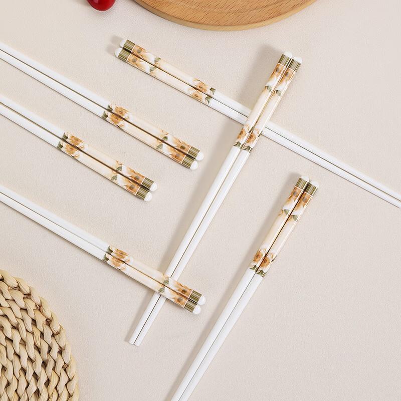 Ceramiczny Zestaw Pałeczek w Stylu Retro