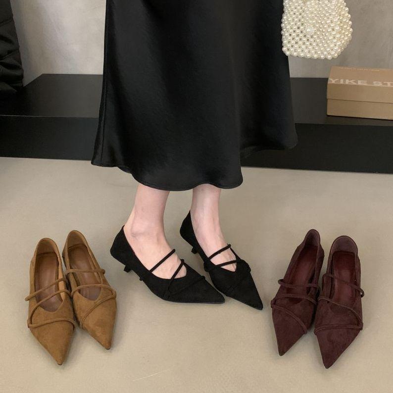 Französische Retro-Wildleder spitze Zehen dünner Absatz Mary Jane Einzelne Schuhe Damen 2025 Frühling neue Pendler Kitten- und Abendschuhe