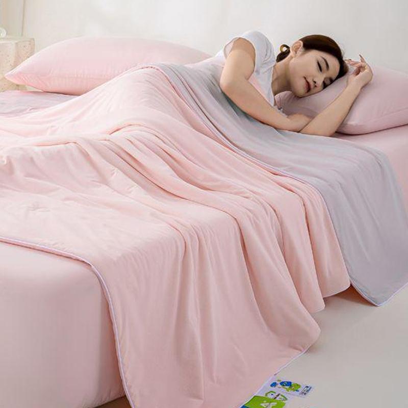 Sommerliche kühle, bequeme, einzelne, dünne Steppdecke, maschinenwaschbar, Klimadecke, Studentenzimmer-Steppdecke, Bettwäsche, lässige Decke