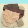 Comfortable Cotton Women's Mid Rise Seamless Breathable Underwear For All Seasons