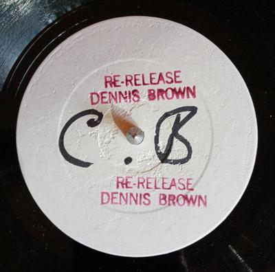 12inch Record DENNIS BROWN  I Like It Like That YS012 Yvonnes Specia Jamaica Reggae Ska  Dub Used