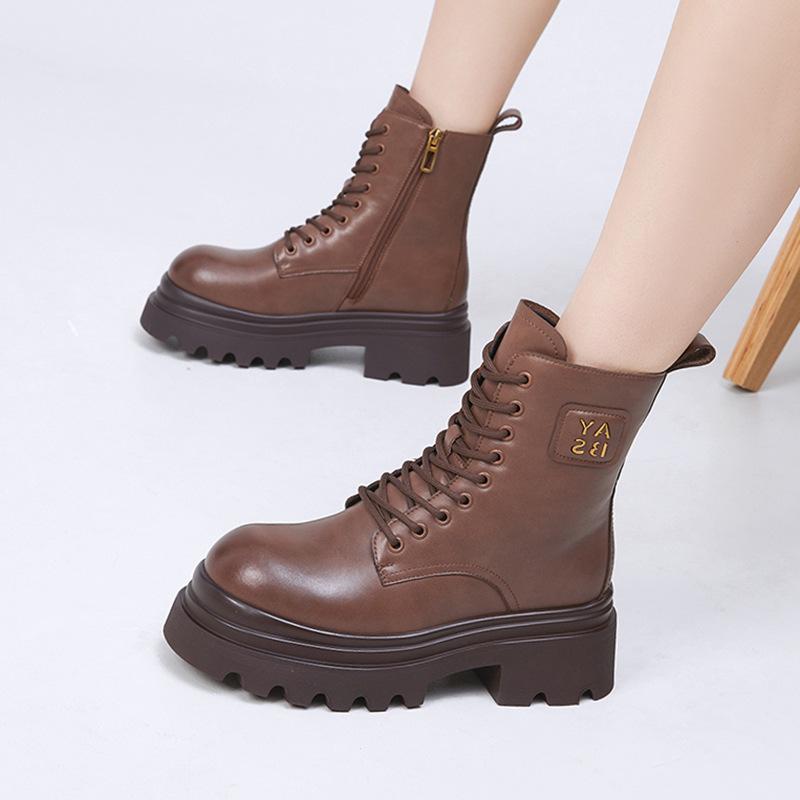 Retro leather Martin boots for women's 2025 winter new medium boots thick-soled velvet versatile British short boots for women