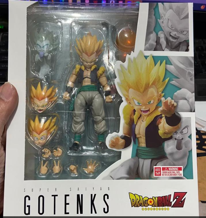 New Hot Dragon Ball Collection: Wukong Realm King Fist Vs. Rustrans Super Saiyan Handheld Ornament Collection Gift For Kids
