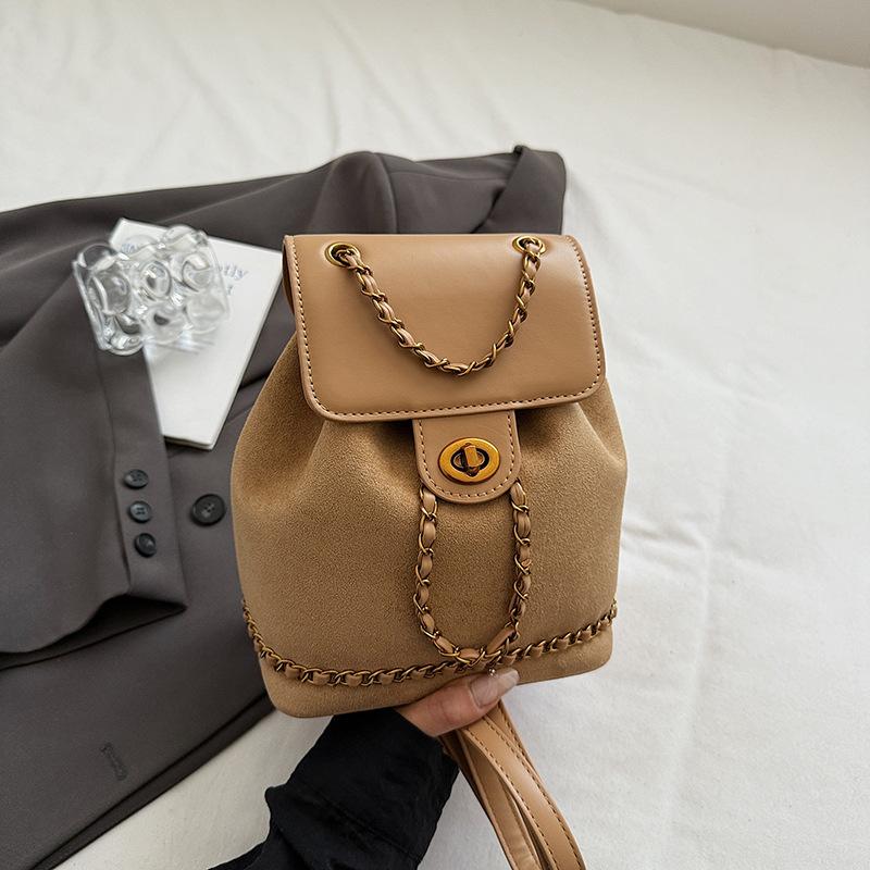 Retro Large-capacity Chain Backpack Women's Bag 2025 Autumn New High-value Large-capacity Suede Bucket Bag