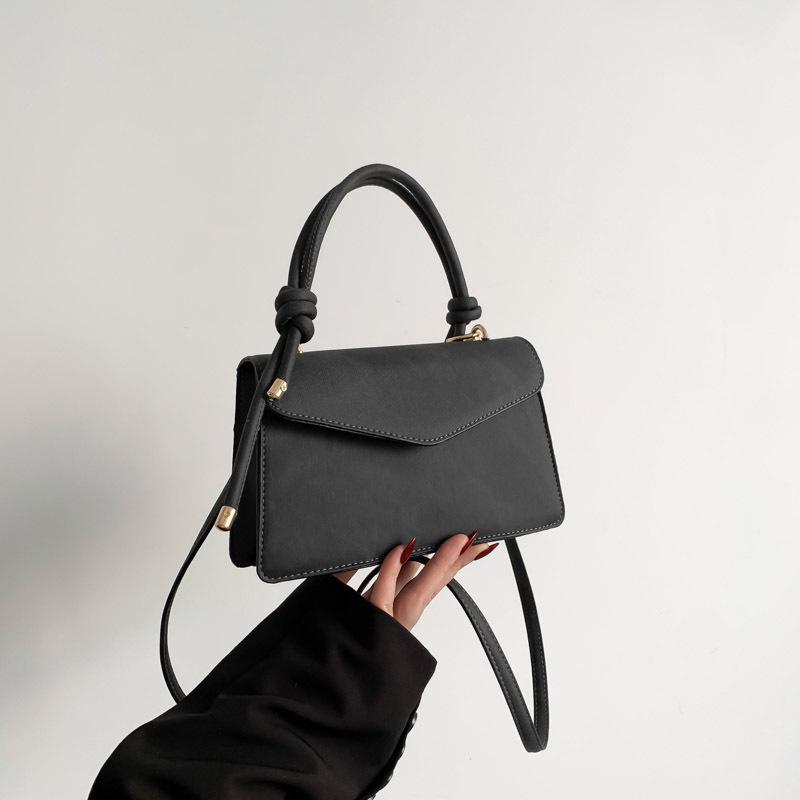 Stylish and simple small bag women's 2025 new shoulder messenger bag small square bag