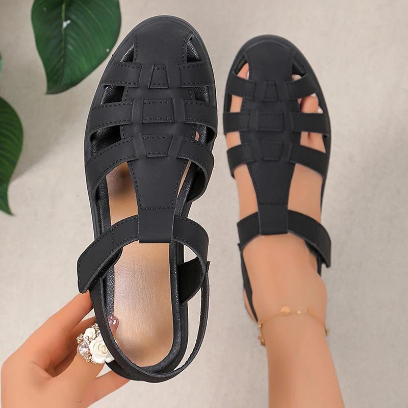 Fashion Fashion Closed Toe Rome Sandals Women 2025 Ankle Buckle Low Heel Beach Sandals Woman Cross Straps Non Slip Summer Sandles Female