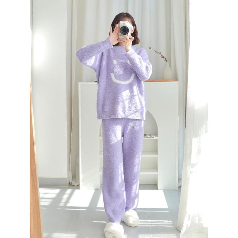 Half Velvet Thickened Pajamas for Women New Coral Velvet Sweet Smiling Face Can Be Worn Outside Home Suit
