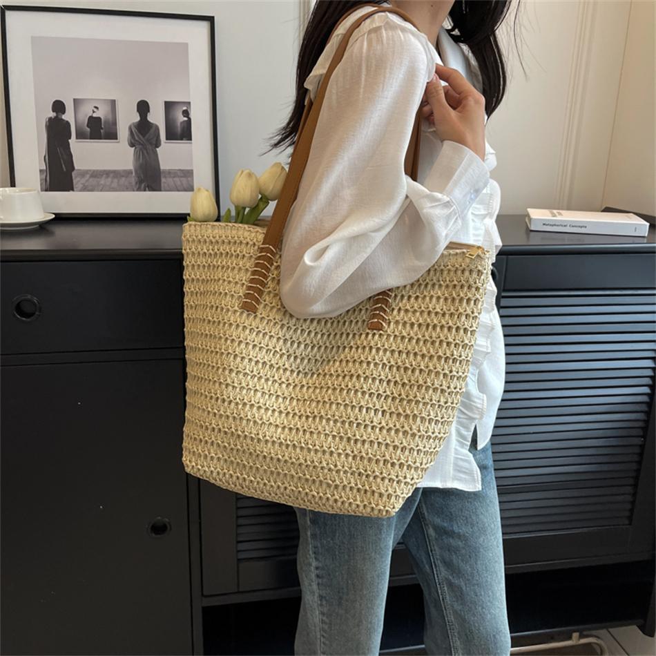 Women's Straw Shoulder Bag Feminine Bag Luxury Large Capacity Designer Fashion Travel Beach Designer