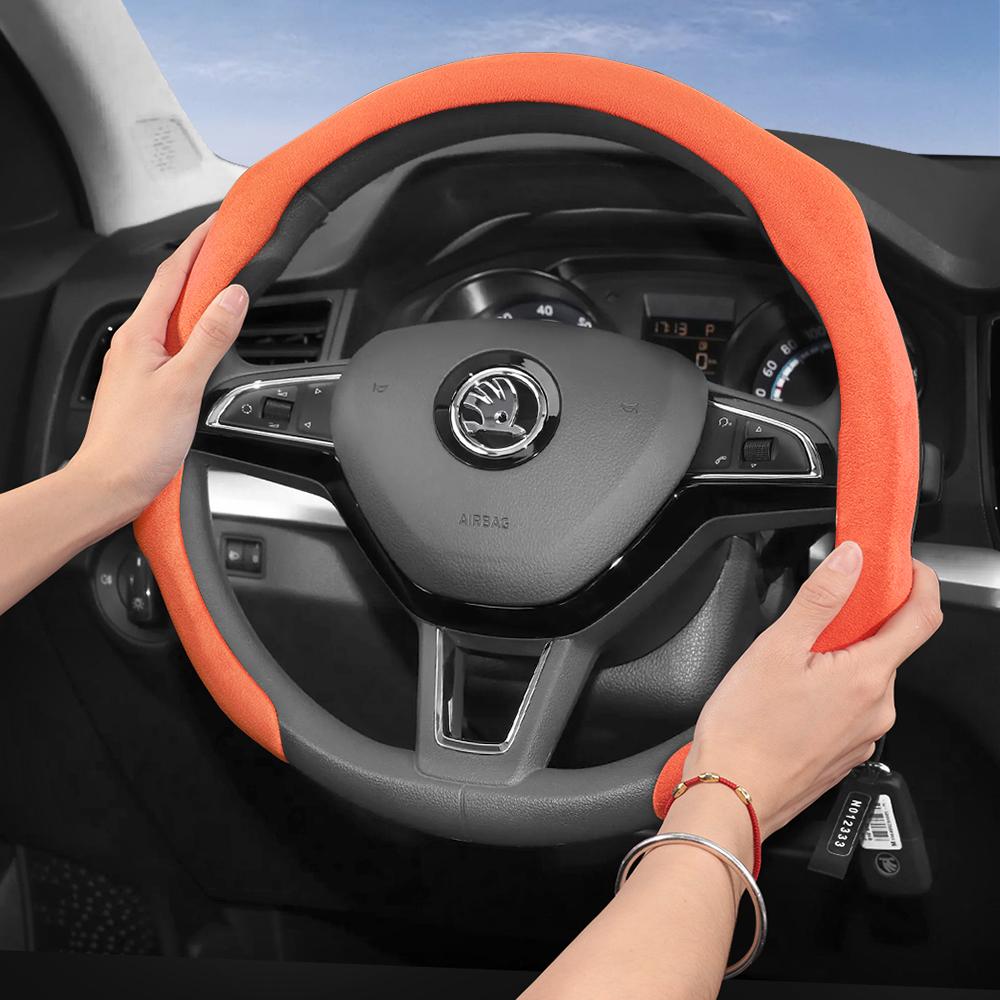 Suitable for Skoda Premium Suede Snap-On Steering Wheel Cover, Non-Slip and Durable, Round and D-Shaped Steering Wheel Available for Octavia 