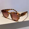 Luxury Designer Vintage Pink Sunglasses Women Men Trendy Punk Wave Flower Cute Sexy Eyewear Popular Sun Glasses