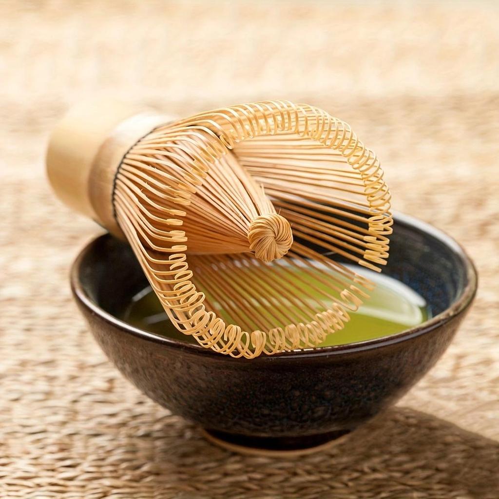 Golden Bamboo Matcha Whisk, 100 Prongs Traditional Japanese Chasen Stirrer