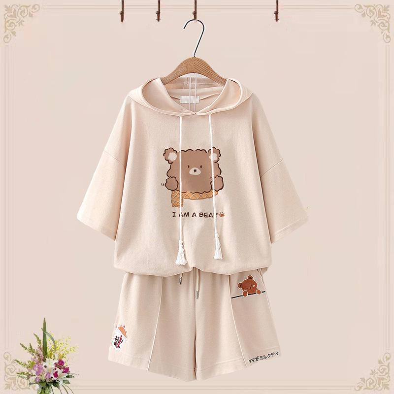 2024 Junior High Girls' Cute Bear T-Shirt & Shorts Set - Japanese Style