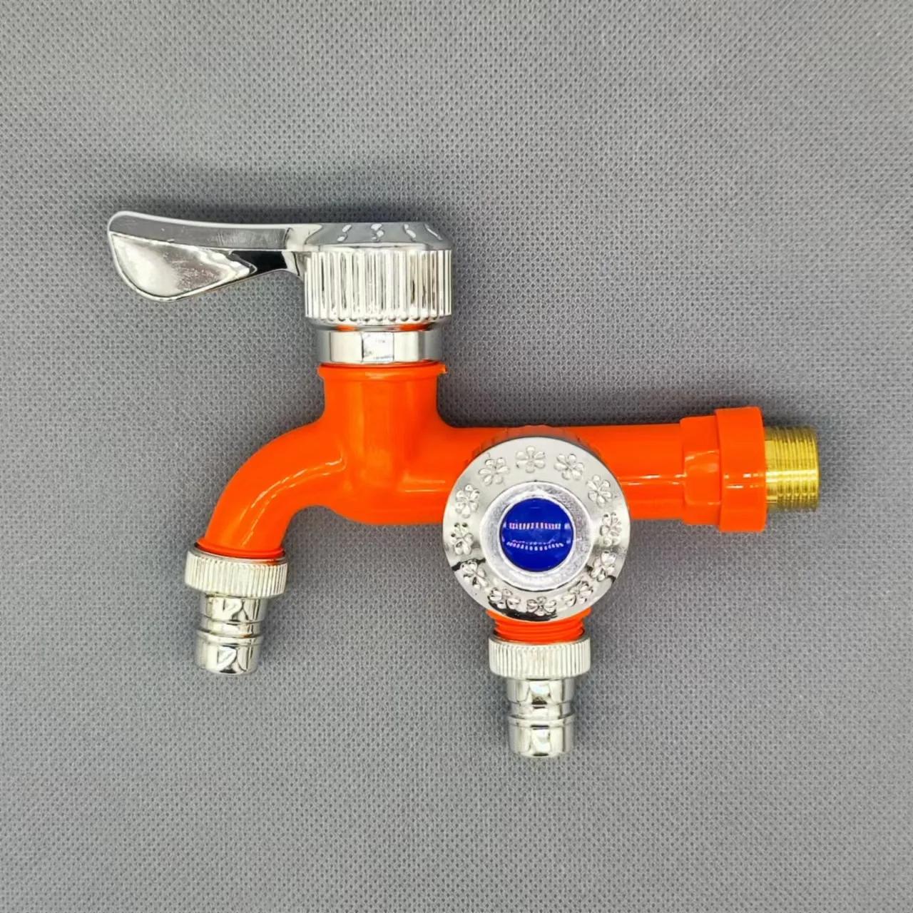 

Смеситель с двойным выходом и двойным управлением, водопроводный кран для дома, ванной комнаты, шланг для орошения, пластиковый разъем, универсальный интерфейс 1/2 дюйма