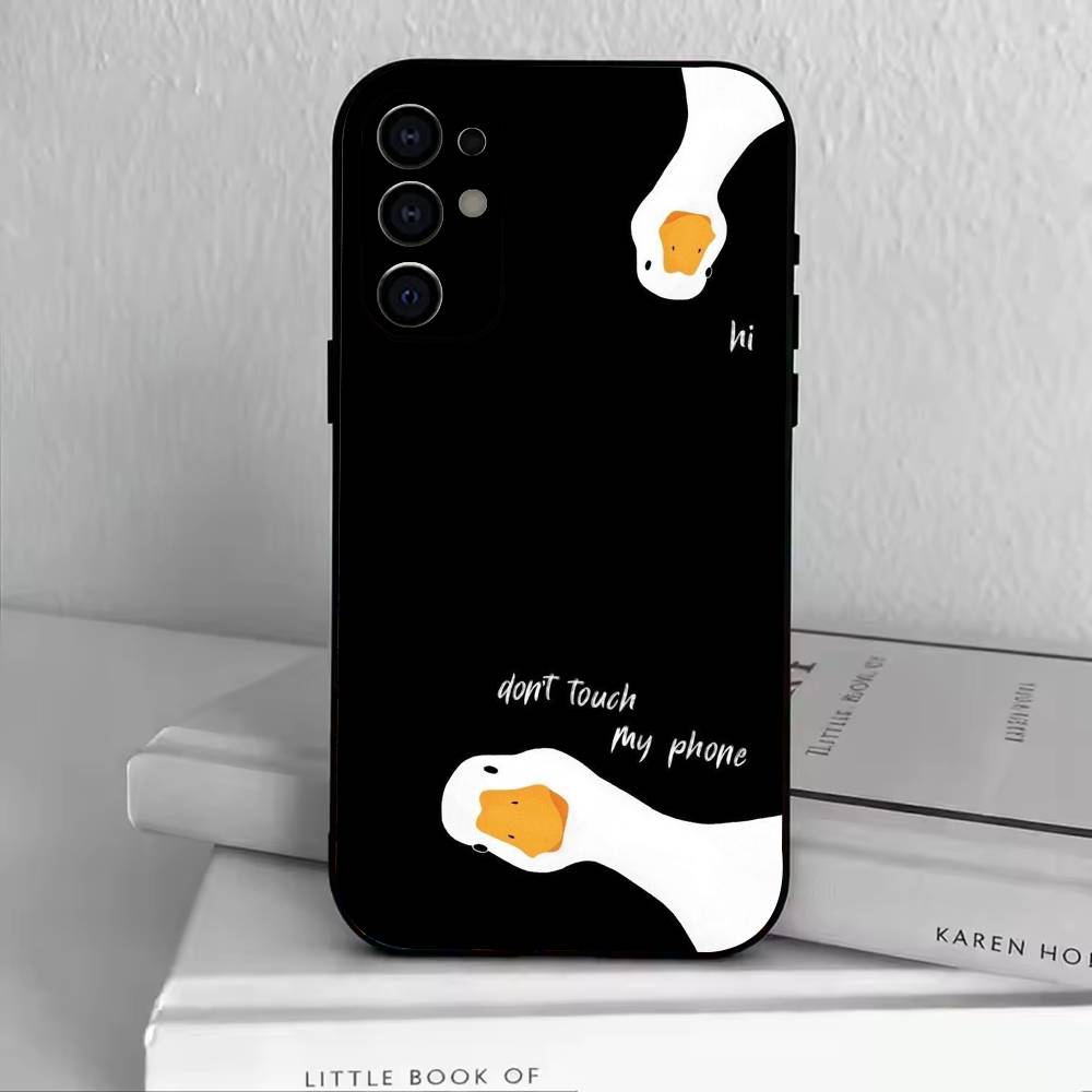 

Little Cute Duck Phone Case For Samsung S25,S24,S21,S22,S23,S30,Ultra,S20,Plus,Fe,Soft Silicone Black Cover Samsung S22plus5G