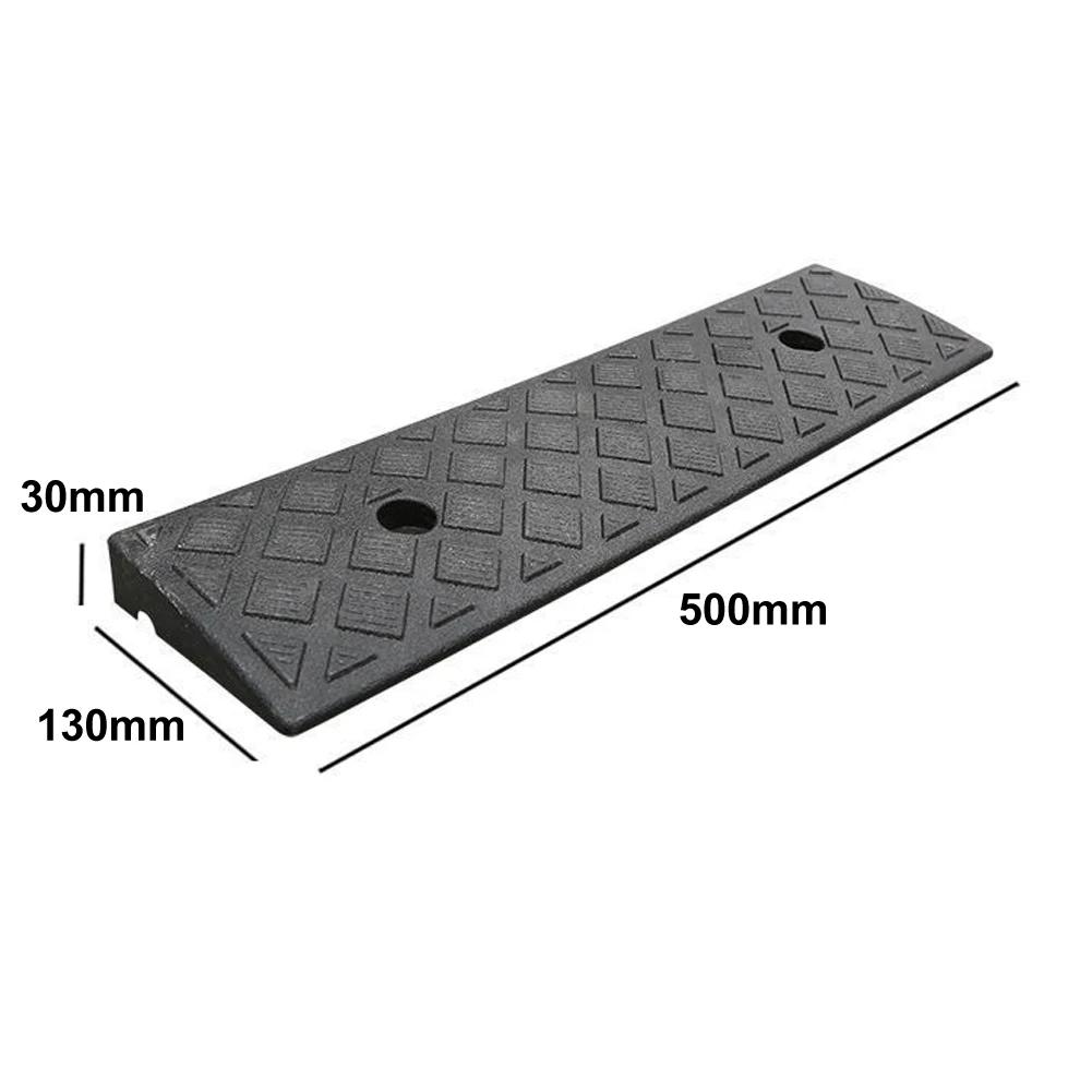 

1/2PCS Plastic Kerb Ramp Non-Slip Threshold Ramp 30mm Height For Cars Bicycles Wheelchairs Going Uphill Smooth Transitions