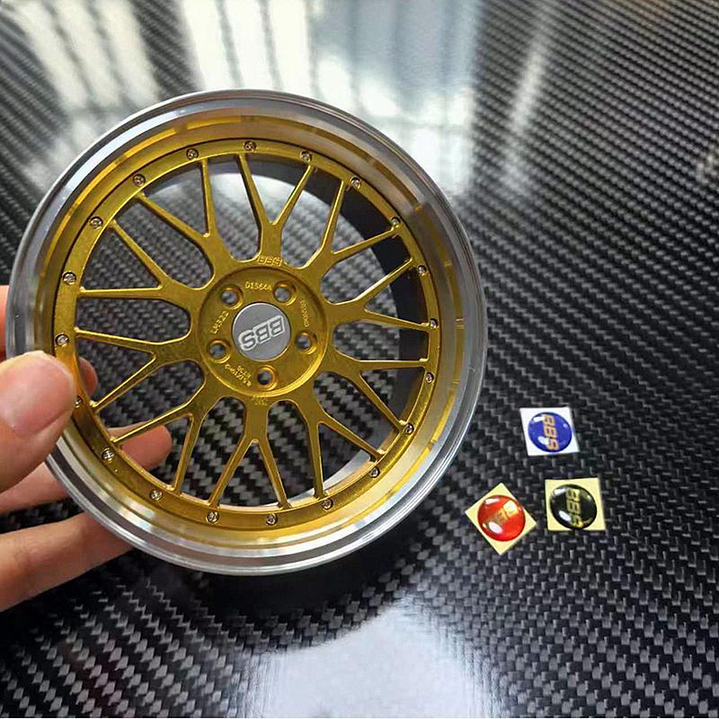 Metal Mini Road Wheel Rim, RAYs Aluminum Alloy Forged Refitting Wheel Model Modified Ornaments Desktop Display