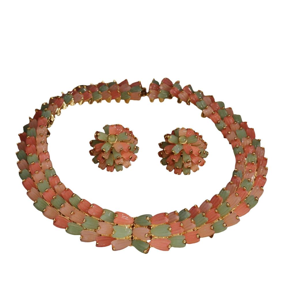 Fresh Floral Jewelry Set: Colorful Necklace, Bracelet & Earrings