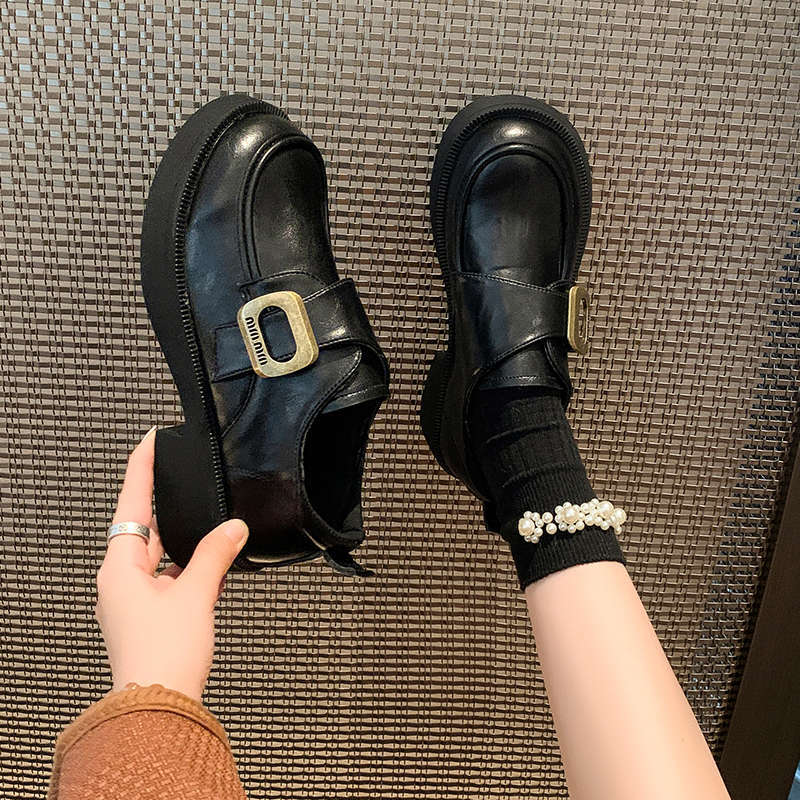 Black single shoes British style small leather shoes women's 2025 new summer one-pedal Mary Jane women's shoes platform loafers