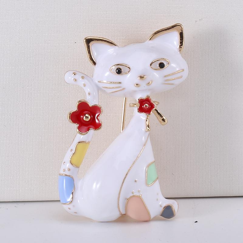 Fashion Enamel Kitten Brooches for Women Rhinestone Animal Pin Cat Lapel Pins Event Party Gifts Decoration Clothes Accessories