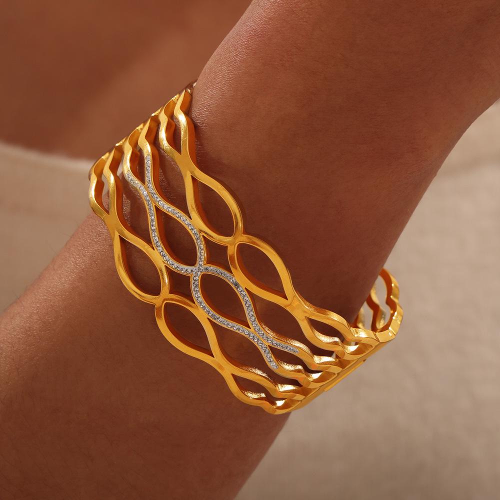 Gold Rhinestone Geometric Multi-layer Titanium Steel Bracelet for Women with Spring Clasp