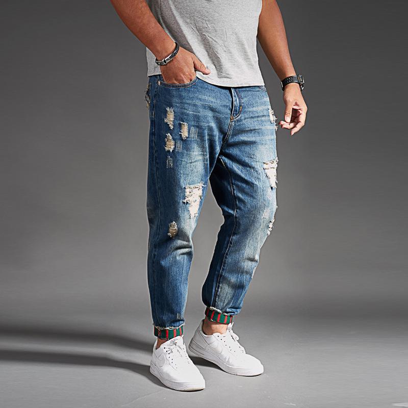 Jeans da uomo Moda Slim con strappi Tendenza Pantaloni larghi a nove punti Slim Harlan Coulisse Taglie forti