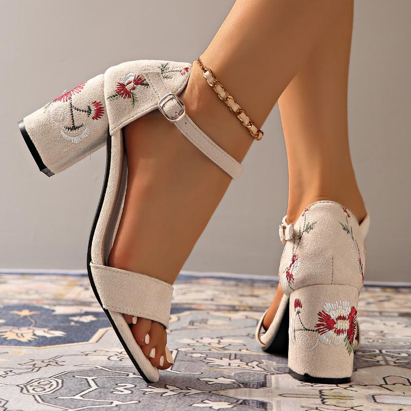 Fashion Women Heels Sandals 2025 New Summer Sandal Fashion Square Low Ladies Elegant Dress High Heels Sandal Shoes Outdoor Casual Slides